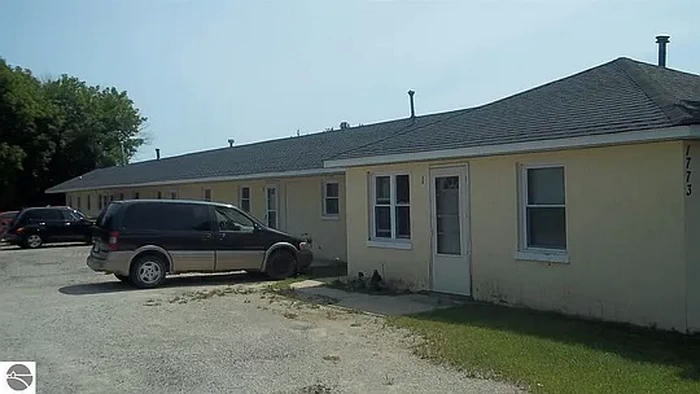 Whittemore Motel - Real Estate Listing Photo (newer photo)